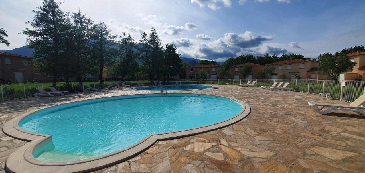 Chez Twin&Twin Appartement Santa-Maria-Poggio  Buitenkant foto
