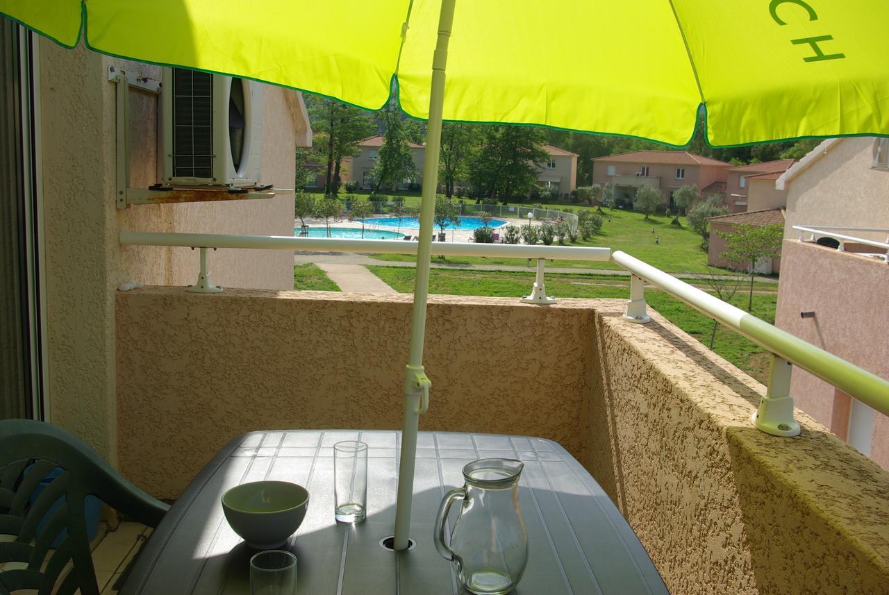 Chez Twin&Twin Appartement Santa-Maria-Poggio  Buitenkant foto